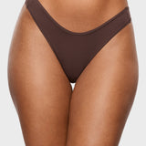 Women's V-shaped Low Rise Thongs 3 Pack Black 3pack