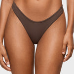 Women's V-shaped Low Rise Thongs 3 Pack Chic 7 (3pack)